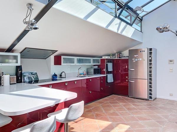 Loft calme et lumineux avec jardin de 220 m² – Hyper-centre