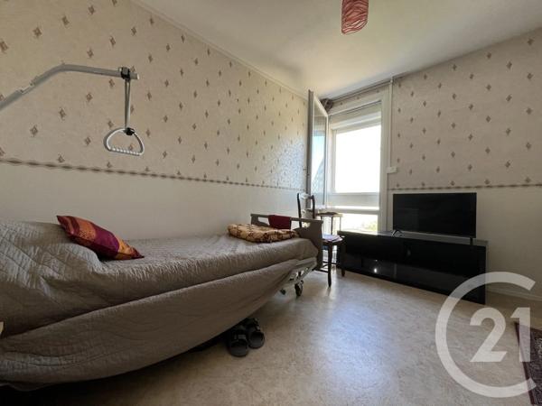 Appartement F3 à vendre  4 pièces - 78,74 m 2   ST QUENTIN  - 02