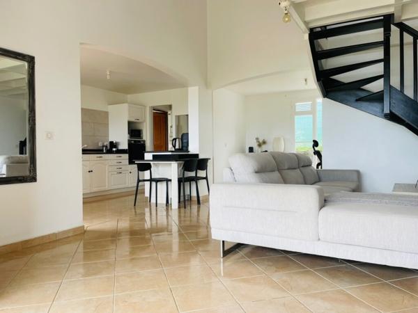 RARE SUR LE SECTEUR - SPLENDIDE VILLA EN PARFAIT ETAT
