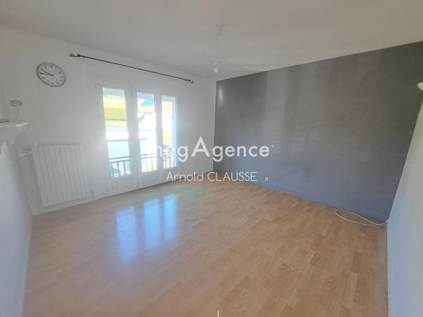 Maison à AUXI-LE-CHATEAU, 62390 - 6 pièces 105m²