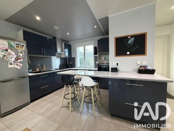 Maison à vendre 5 pièces 104 m² Saint-Varent