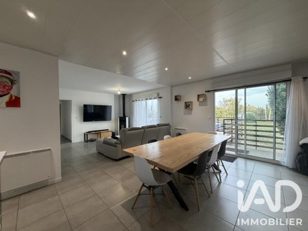 Maison à vendre 5 pièces 104 m² Saint-Varent