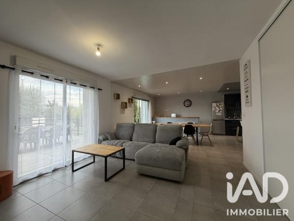 Maison à vendre 5 pièces 104 m² Saint-Varent