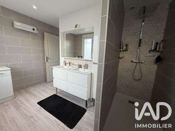 Maison à vendre 5 pièces 104 m² Saint-Varent
