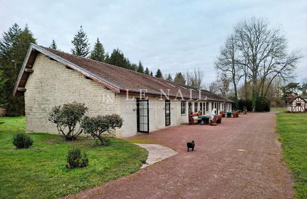 Manoir et ses dépendances à vocation évènementielle en Haute-Marne