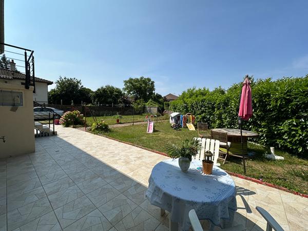 BUXEROLLES - CALME - PROCHE COMMODITE - ISOLATION PAR L'EXTERIEUR - DOUBLE VITRAGE RECENT - 4 CHAMBRES