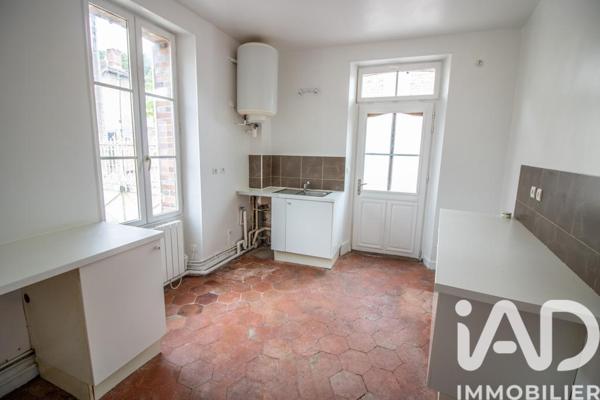 Immeuble à vendre 150 m² Lorrez-le-Bocage-Préaux