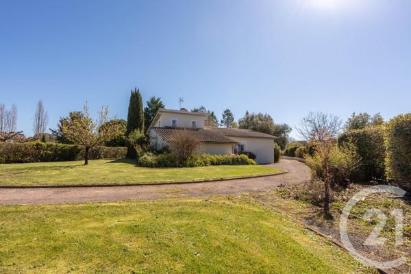 Maison à vendre  4 pièces - 127 m2 LAGRAVE - 81