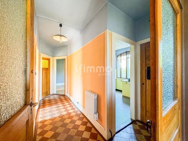 Maison 6 pièces sur 23 ares