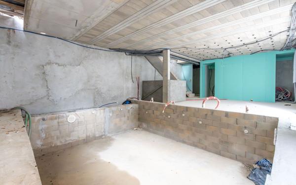 Maison à vendre    5 pièces • 299 m2 Saint-Maur-des-Fossés