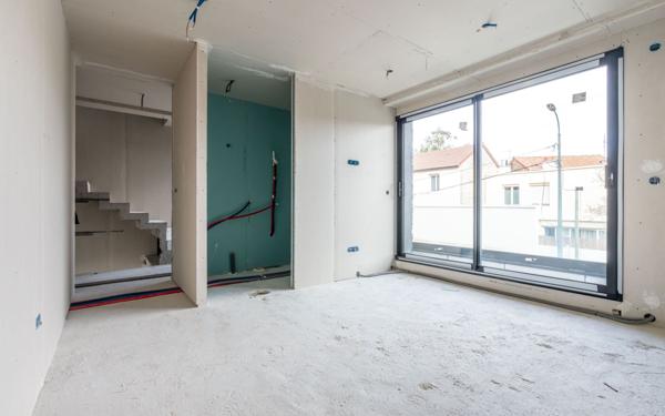 Maison à vendre    5 pièces • 299 m2 Saint-Maur-des-Fossés