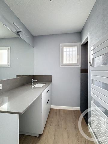 Appartement F4 à vendre  4 pièces - 56,60 m2 CLERMONT FERRAND - 63