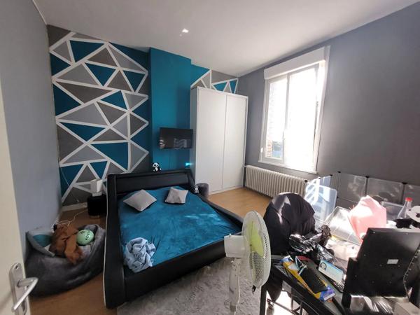 Maison à vendre 6 pièces 147m² Cambrai (59400)