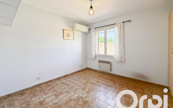 Maison à vendre    3 pièces •  Bollène