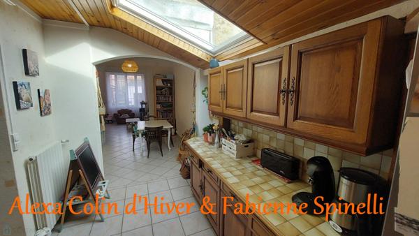 Maison de ville, jardinet et garage à 10min à pieds du centre ville de Soissons