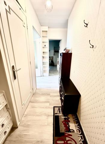 Vente
                Appartement67,6 m² - 4 Pièces -
                    CROSNE (91560)