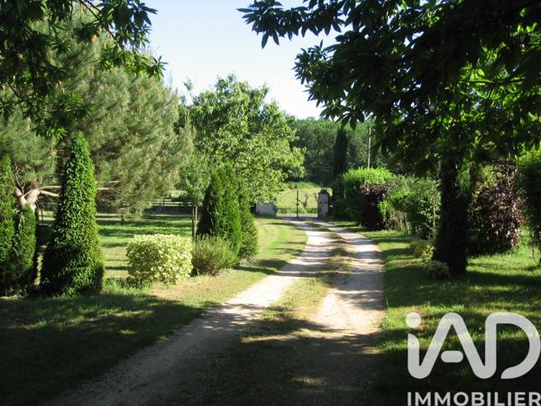 Maison à vendre 11 pièces 199 m² Carsac-Aillac