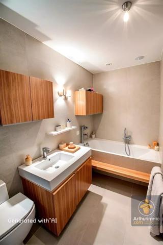 Vente                                                      Appartement
                        
                     3 pièces                      71 m2                     à Vaires-sur-Marne