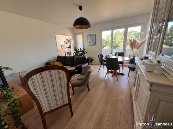 Appartement Laval 4 pièce(s)