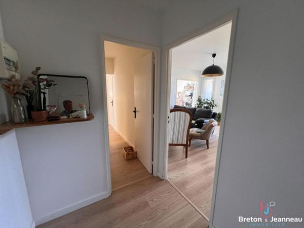 Appartement Laval 4 pièce(s)