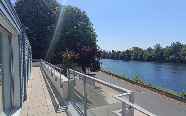 Appartement à vendre    5 pièces •  Chinon