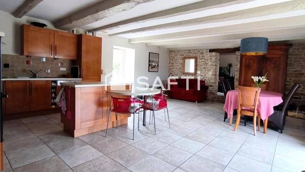 Longère d’exception à Vigneux-de-Bretagne – Charme, Calme et Espace