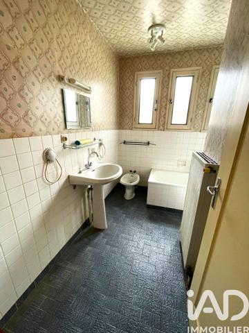 Maison à vendre 4 pièces 73 m² Saint-Éloy-les-Mines