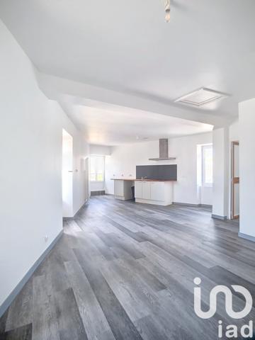 Immeuble à vendre 323 m² Essarts-en-Bocage