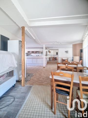 Immeuble à vendre 323 m² Essarts-en-Bocage