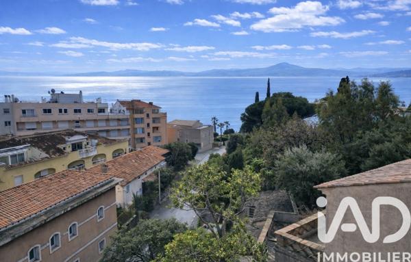 Maison à vendre 9 pièces 250 m² Sainte-Maxime