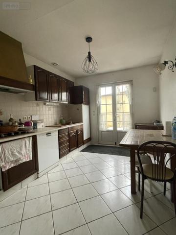 Maison à vendre à Changé dans la Sarthe (72560), ref : 72033-398