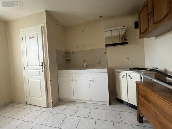 Maison à vendre à Changé dans la Sarthe (72560), ref : 72033-398