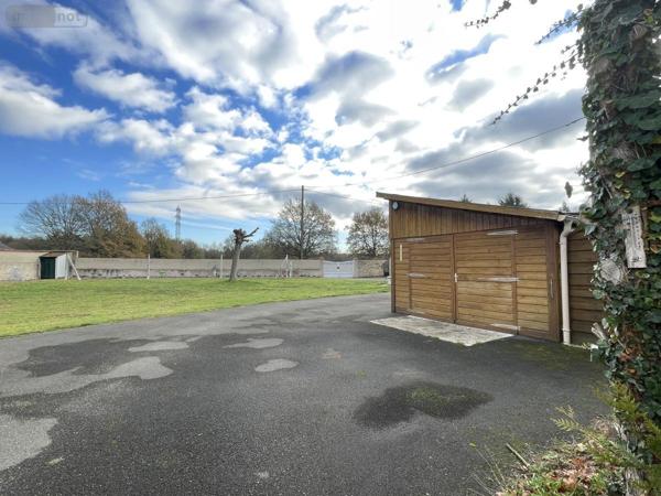Maison à vendre à Changé dans la Sarthe (72560), ref : 72033-398
