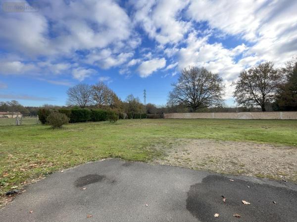 Maison à vendre à Changé dans la Sarthe (72560), ref : 72033-398