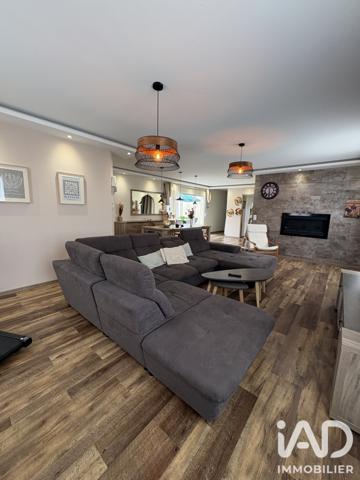 Maison à vendre 6 pièces 191 m² Bourges