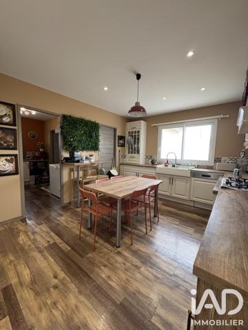 Maison à vendre 6 pièces 191 m² Bourges