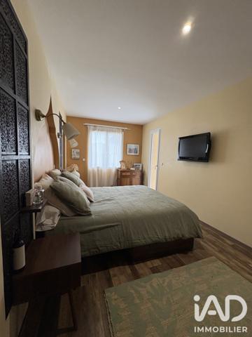 Maison à vendre 6 pièces 191 m² Bourges