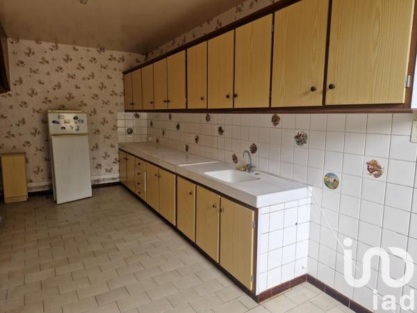 Maison à vendre 6 pièces 210 m² Louzac-Saint-André