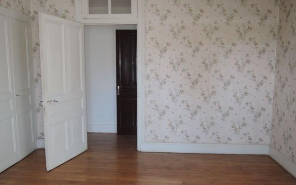 Maison à vendre    5 pièces •  Hauteville-Lompnes