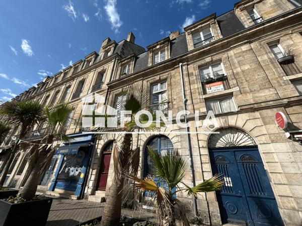 Location Appartement meublé 2 pièces 59.09 m² - 10 QUAI DE LA MONNAIE Bordeaux 33000