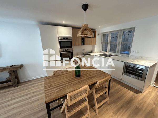 Location Appartement meublé 2 pièces 59.09 m² - 10 QUAI DE LA MONNAIE Bordeaux 33000