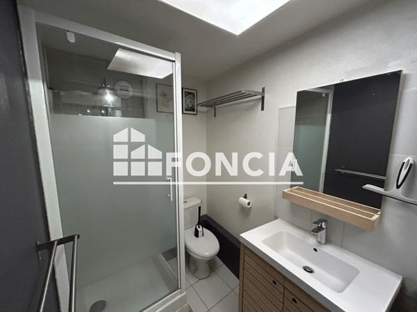 Location Appartement meublé 2 pièces 59.09 m² - 10 QUAI DE LA MONNAIE Bordeaux 33000