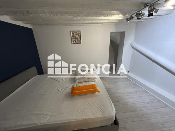 Location Appartement meublé 2 pièces 59.09 m² - 10 QUAI DE LA MONNAIE Bordeaux 33000