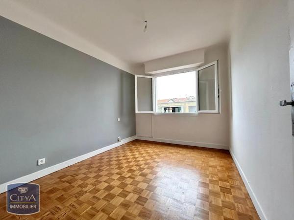 Appartement à louer 3 pièces 61.49m²