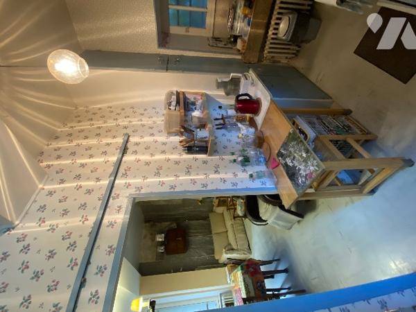 Maison principale d’env. 177 m² avec dépendances sur un terrain de 5.790 m².