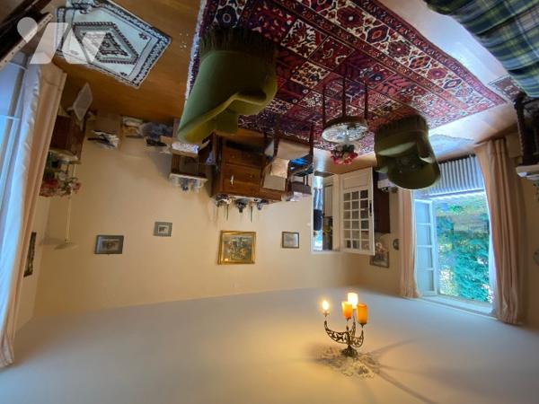 Maison principale d’env. 177 m² avec dépendances sur un terrain de 5.790 m².