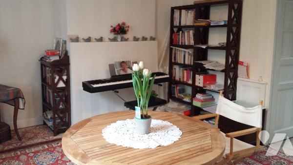 Maison principale d’env. 177 m² avec dépendances sur un terrain de 5.790 m².