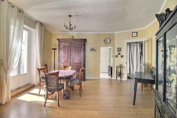 EXCLUSIVITÉ - Comédie Polygone Gare - Superbe appartement avec parking