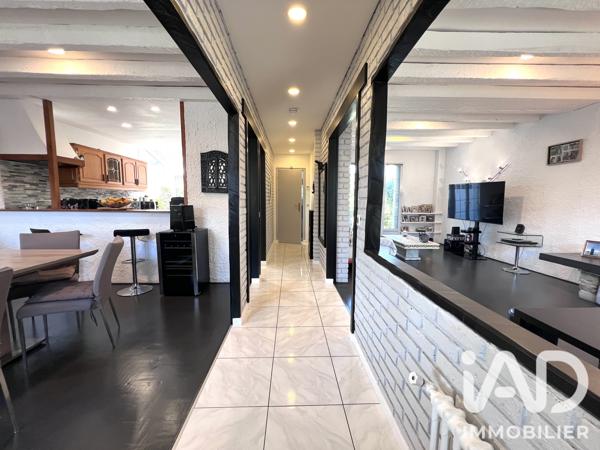 Maison à vendre 7 pièces 143 m² Paray-Vieille-Poste