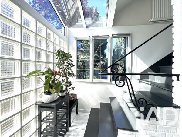 Maison à vendre 7 pièces 143 m² Paray-Vieille-Poste